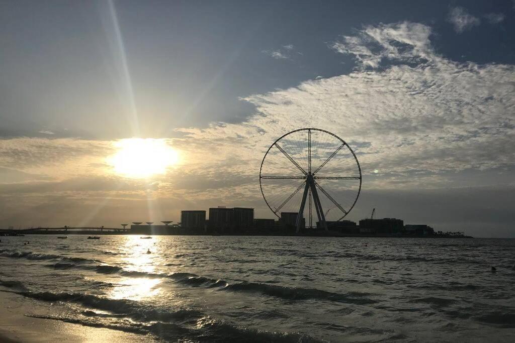 Wsuites - Big Terrace With Beautiful Marina View Dubaj Zewnętrze zdjęcie