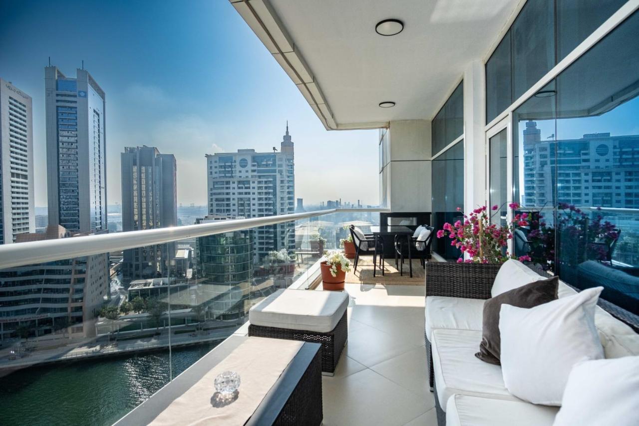 Wsuites - Big Terrace With Beautiful Marina View Dubaj Zewnętrze zdjęcie