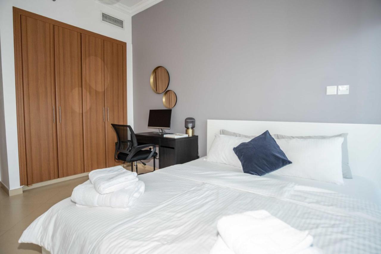 Wsuites - Big Terrace With Beautiful Marina View Dubaj Zewnętrze zdjęcie