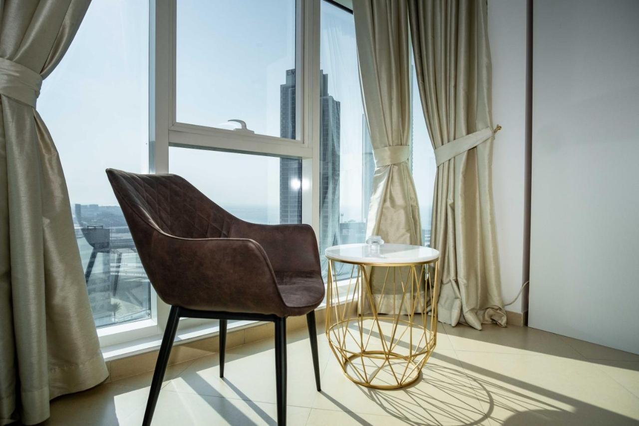 Wsuites - Big Terrace With Beautiful Marina View Dubaj Zewnętrze zdjęcie